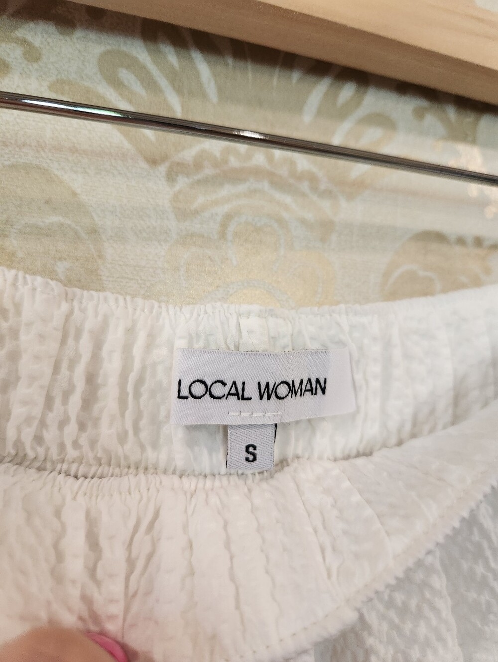 Local Woman Co Seersucker Ivory Set - Picture 9 of 11